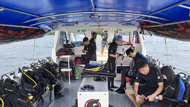 Diving in Malasia, Tunku Abdul Rahman National Park - By Tom Griffith